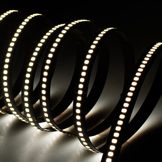 STRISCIA 240LED/m, 2835 IP20, 24V 10W/m, LUCE CALDA 3000K±5%, 1260lm/m, CRI90 5m G3A