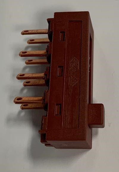 COMMUTATORE A CURSORE SWITCH 4 POSIZ. 8Amp. 8 FASTON